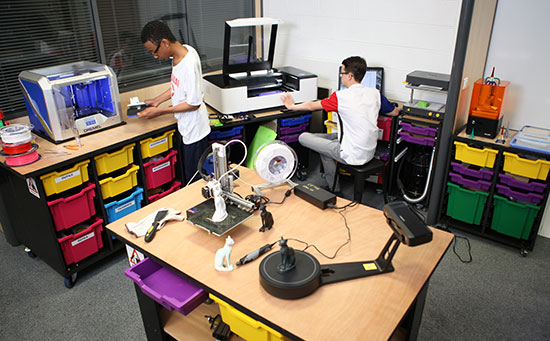 Acquisition, Installation et Mise en Service des Equipements de FABLAB